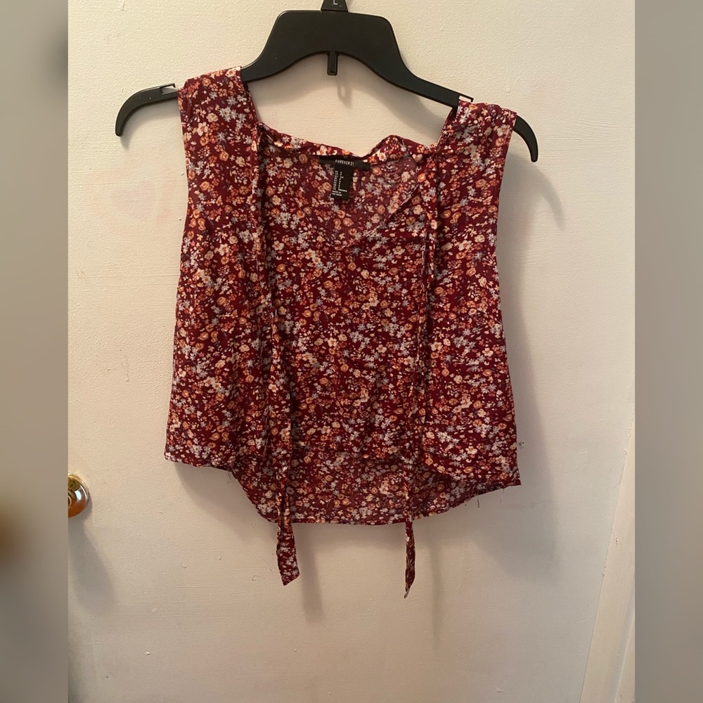 Floral crop top